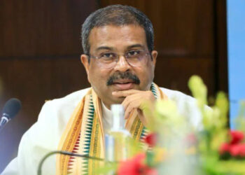 Big Breaking News: NEET विवाद के बीच धर्मेंद्र प्रधान ने दिया इस्तीफा, 12 साल में पहली बार मोदी सरकार के किसी केंद्रीय मंत्री ने छोड़ा पद