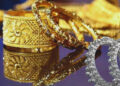 Gold Silver Price Today: सोने में बड़ी गिरावट, चांदी में हल्की मजबूती; जानिए आपके शहर का ताज़ा रेट
