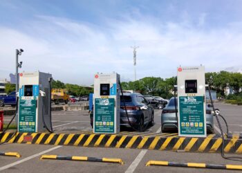 China has installed charging infrastructure facilities at highway service areas