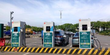 China has installed charging infrastructure facilities at highway service areas