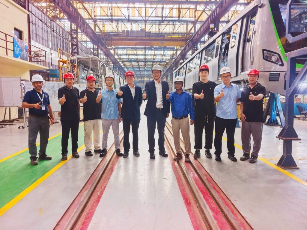 Chinese Consul General visited CRRC India Rail Transit Vehicles Limited