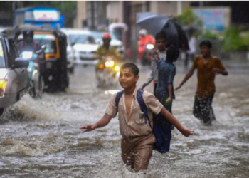 Major rainfall alert across the country for 16 August Monsoon active in 10 states including MP and UP risk of landslides in the mountains