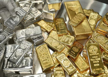 Gold-Silver Rate Update: 18 अगस्त को फिर महंगा हुआ सोना, 24 कैरेट ₹1.55 लाख के पार; चांदी ₹2.50 लाख किलो
