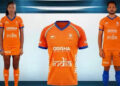 Hockey News Update: हॉकी टीम की नई जर्सी से छिड़ी बहस केसरिया रंग पर सवाल क्यों, और क्या सच में बदल रही है भारत की पहचान?