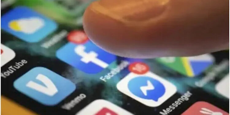 डिजिटल सुरक्षा के मामले में संसदीय समिति ने Meta, X, Google और Snapchat को सरकार ने बुलाया, डिजिटल सुरक्षा के मामले में संसदीय समिति ने बुलाया आज शाम 4 बजे बैठक होगी।