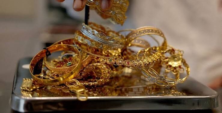 सोना-चांदी के दाम में गिरावट, 21 सितंबर को गोल्ड ₹1.53 लाख के नीचे; जानें भोपाल समेत बड़े शहरों के रेट