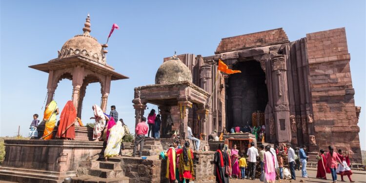 Bhojpur Temple: भोजपुर शिव मंदिर 11वीं सदी का अद्भुत धरोहर स्थल, जहां विराजमान है विशाल एकाश्म शिवलिंग