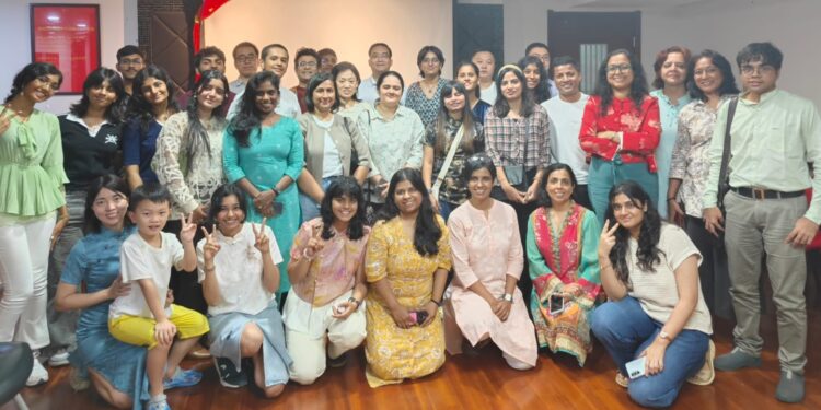 मुंबई में चीन-भारत युवा मध्य-शरद उत्सव सांस्कृतिक आदान-प्रदान कार्यक्रम आयोजित