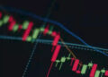 Share Market: शेयर बाजार में फिर हाहाकार! सेंसेक्स 600 अंक से ज्यादा टूटा, ईरान-अमेरिका तनाव और महंगे कच्चे तेल ने बढ़ाई चिंता