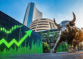 Stock Market: शेयर बाजार में लौटी तेजी, सेंसेक्स 300 अंक से ज्यादा उछला; निफ्टी 24 हजार के पार