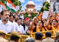 Rahul Gandhi: राहुल गांधी सुप्रीम कोर्ट की ओर, इंदिरा भवन पर BJP का प्रदर्शन; क्या INDIA ब्लॉक को घेरने की रणनीति?