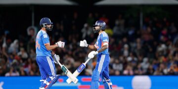 INDvsNZ भारत ने 226 रन का लक्ष्य हासिल कर रचा इतिहास, न्यूजीलैंड को हराकर सीरीज में बनाई 1-0 की बढ़त
