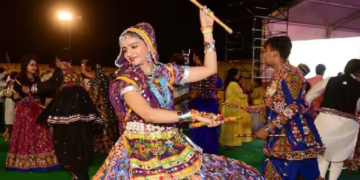 Garba and Dandiya played specifically during Navratri Garba