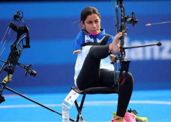 India shines at the Asian Para Games Sheetal and Suvarna make history by winning gold