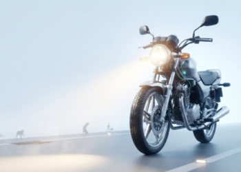 Why do the headlights on these two wheelers always remain ON Find out the key reason behind the rule implemented in 2017