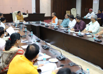 Government focus on the interests of employees and workers initiative to find solutions through dialogue